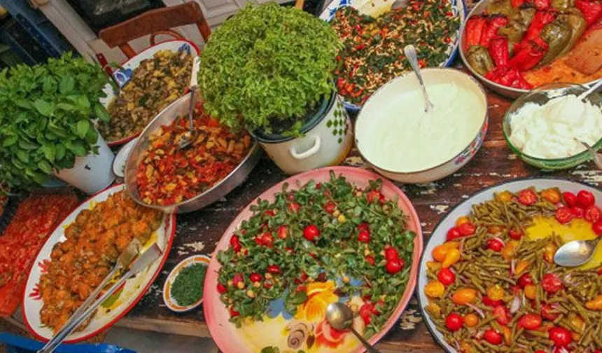 Alaçam’da ot yemekleri ve doğal beslenme kültürü