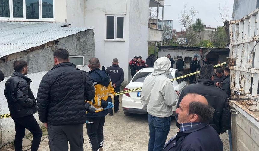 Samsun'da aile dramı! Aynı evden anne ve oğlun cenazesi çıktı