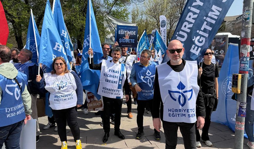 Hürriyetçi Eğitim Sen 2 No'lu Samsun Şube Başkanı İlker İlkin'den 1 Mayıs mesajı
