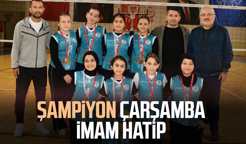 Çarşamba İmam Hatip Ortaokulu voleybolda şampiyon oldu