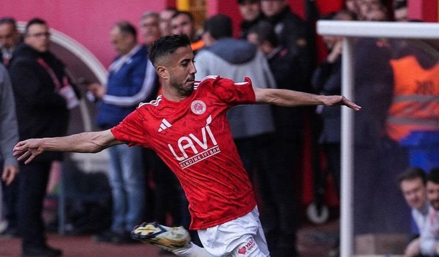 Samsunspor'un eski oyuncusu Onur Eriş Elazığspor'da
