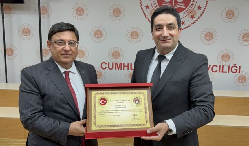 Cumhuriyet Başsavcısı Mehmet Sabri Kılıç'a Samsun Adliyesi'nde veda