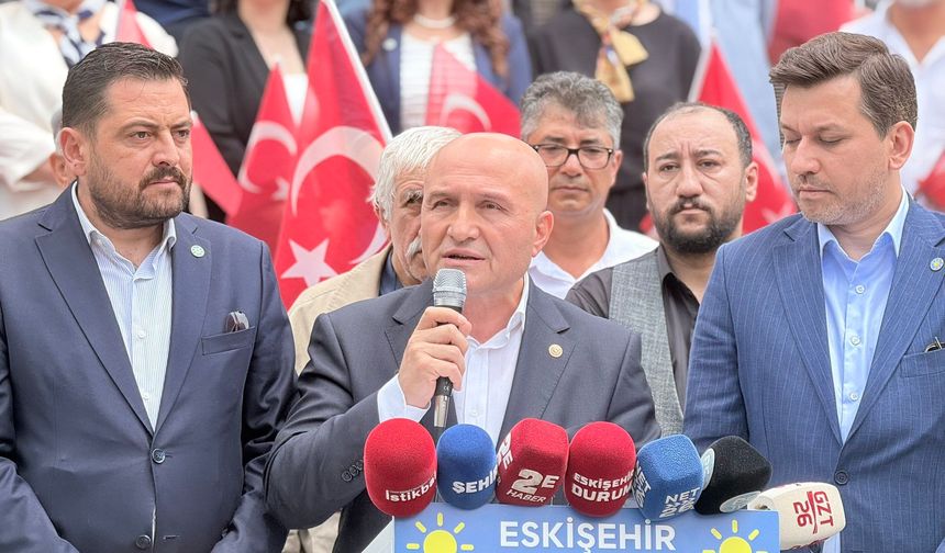 İYİ Partili Erhan Usta: "Haksızlığa itirazı olan herkesi davet ediyoruz"