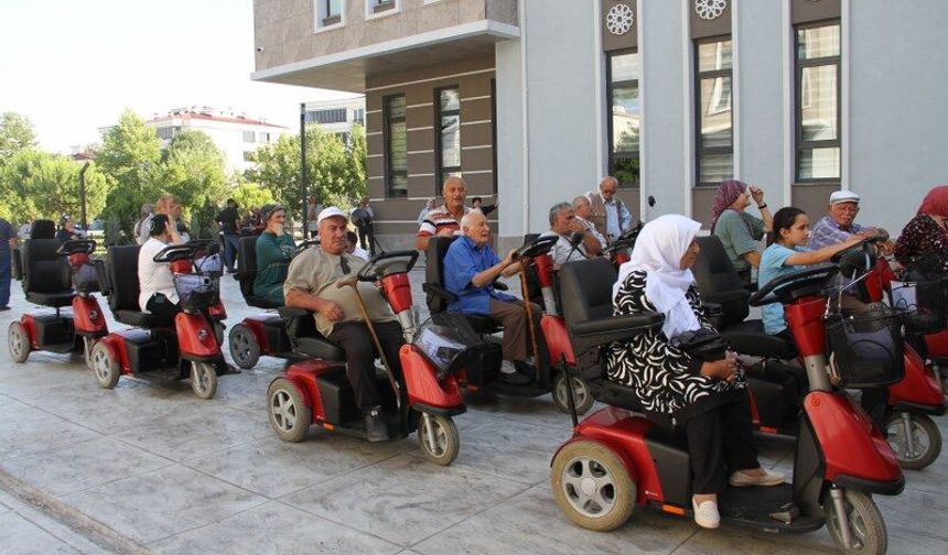 Samsun'da dayanışma örneği! 113 engelli aracı sahiplerine ulaştırıldı