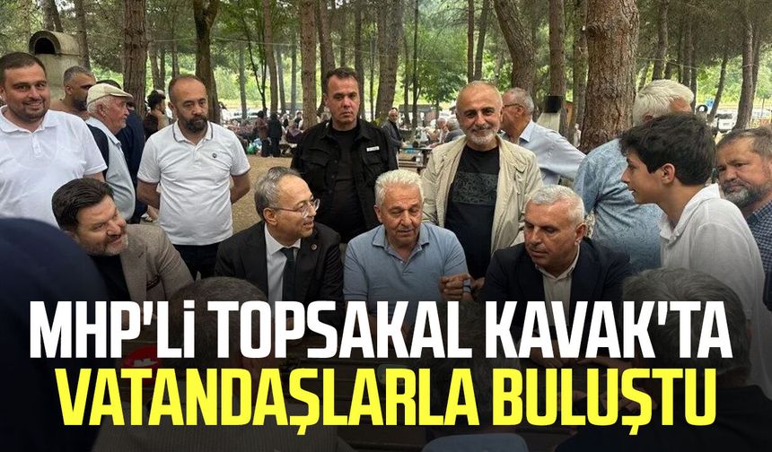 MHP'li İlyas Topsakal Kavak'ta vatandaşlarla buluştu