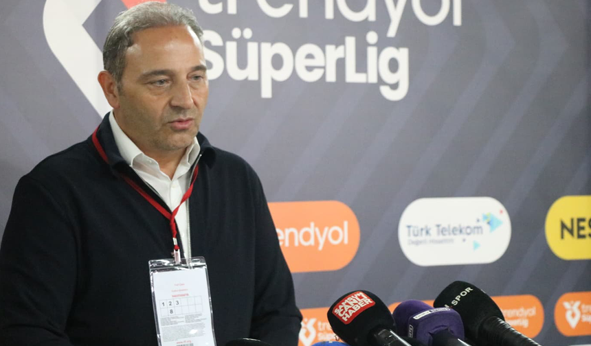 Fuat Çapa’dan hakem tepkisi: “Maçın kırılma anıydı”