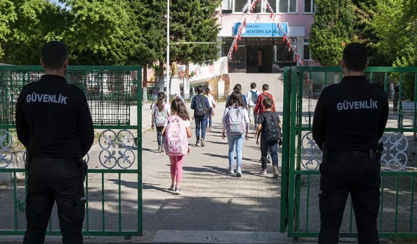 Okullar açılmadan yeni adım! Güvenlik personeli alınacak