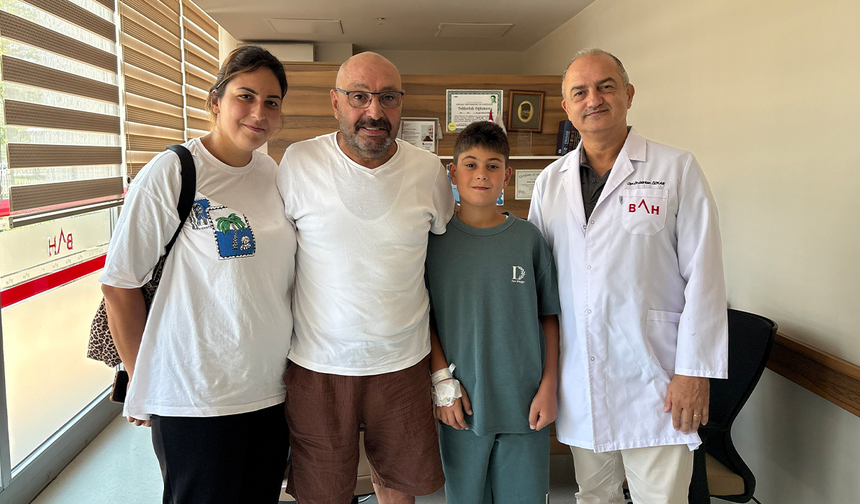 Samsun’da 11 yaşındaki çocuğun böbreğinden çıkan taş şaşırttı