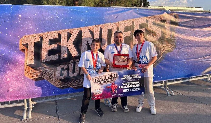 Canikli öğrencilerden TEKNOFEST’te Türkiye üçüncülüğü
