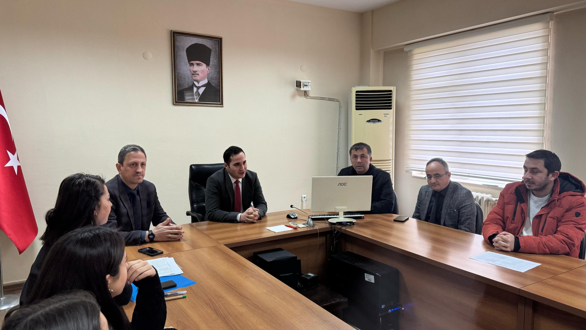 A A 20250304 37234164 37234162 S A L I P A Z A R I K A Y M A K A M I B E Y A Z I T G E N C L E R I D I N L E D I