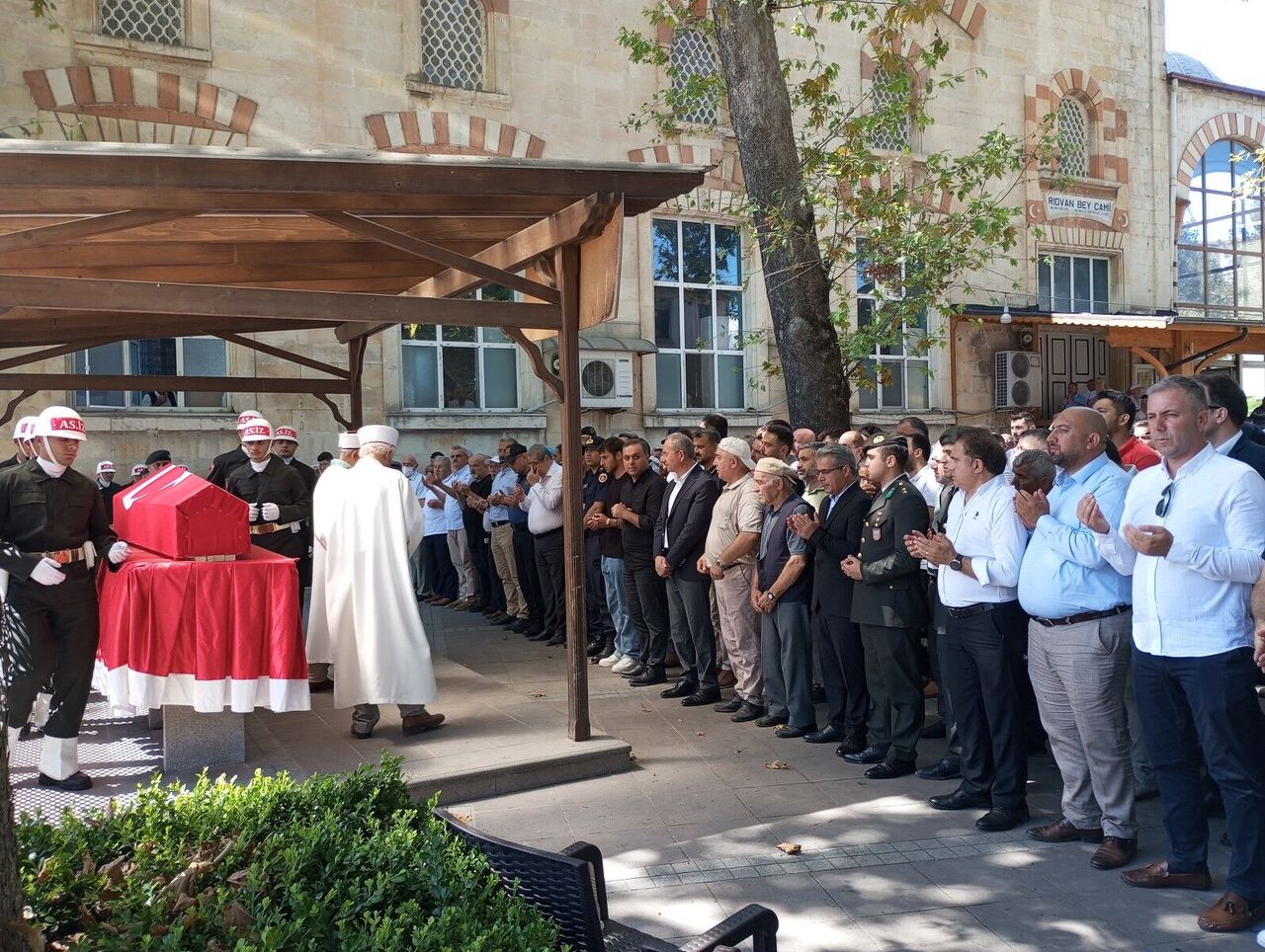 A A 20250822 38895538 38895535 S A M S U N D A V E F A T E D E N K I B R I S G A Z I S I N E C M I C I C E K T O P R A G A V E R I L D I 1594X1200