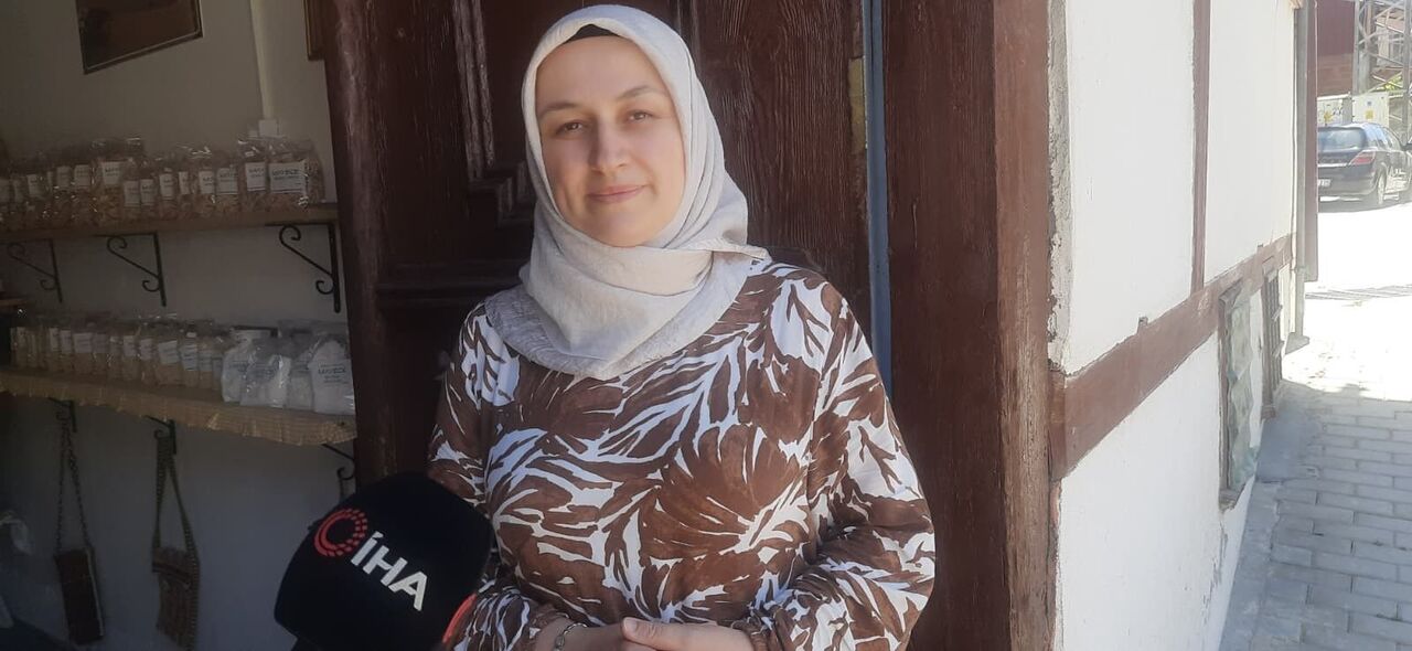 A W523339 02 1600X737-1