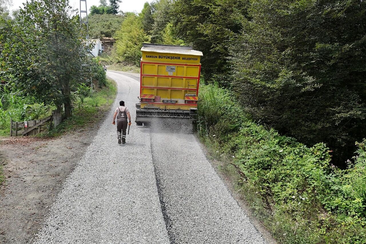 B Ü Y Ü K Ş E H İ R1