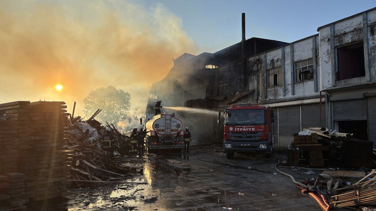 A A 20250917 39135428 39135426 S A M S U N D A Y A N G I N C I K A N K E R E S T E F A B R I K A S I N D A S O G U T M A C A L I S M A L A R I S U R U Y O R 1680X945