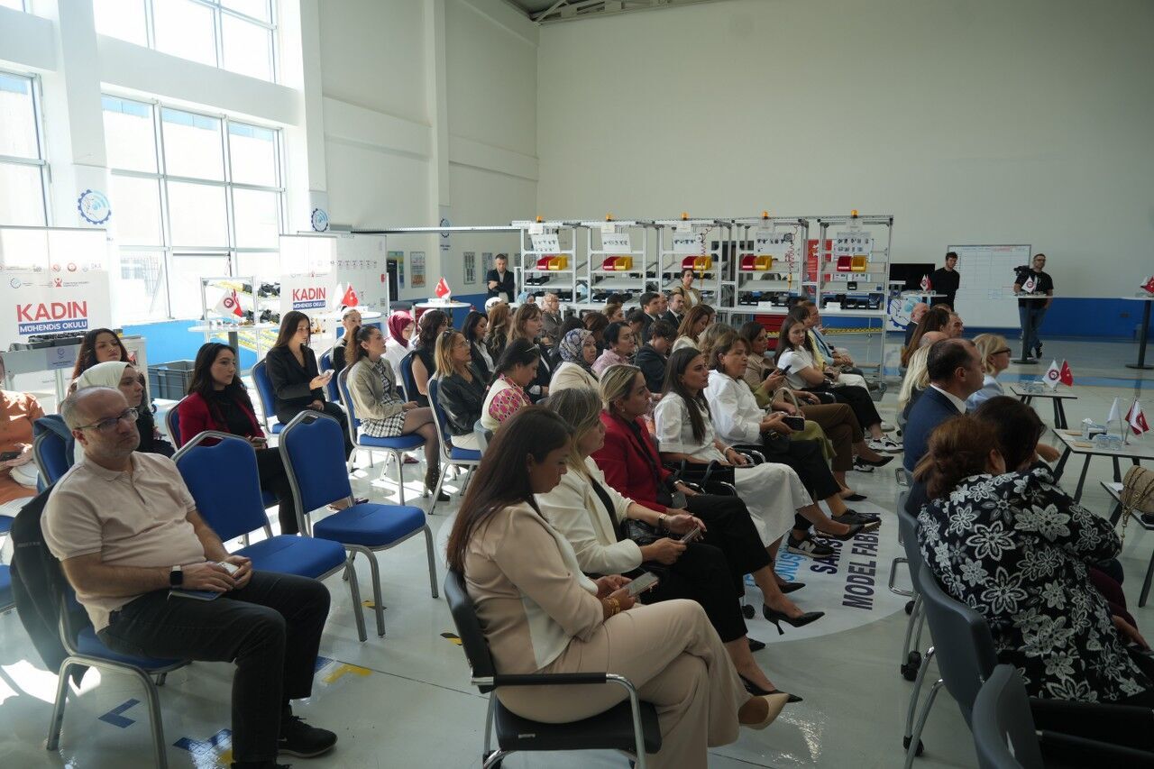 A W543576 05 1280X853