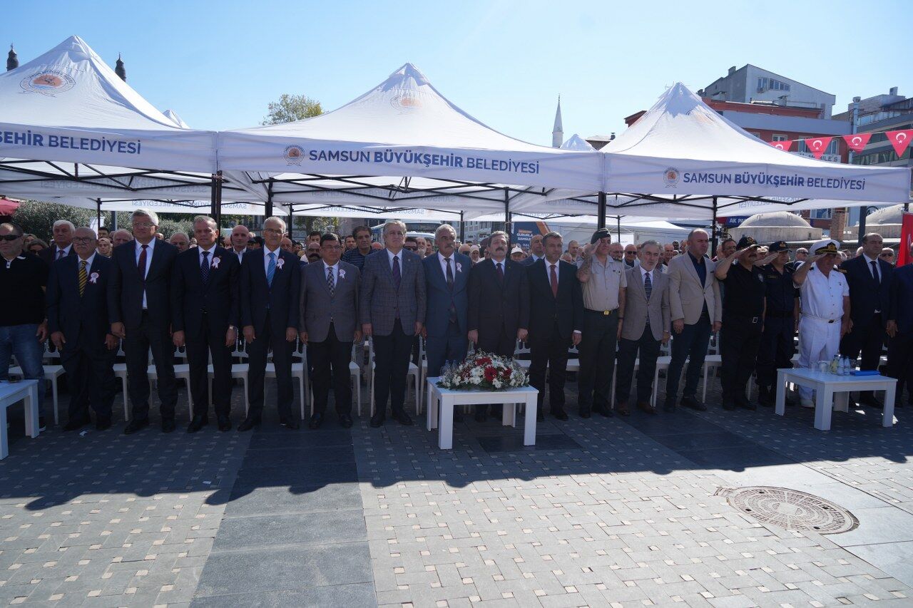 A W545046 07 1280X853