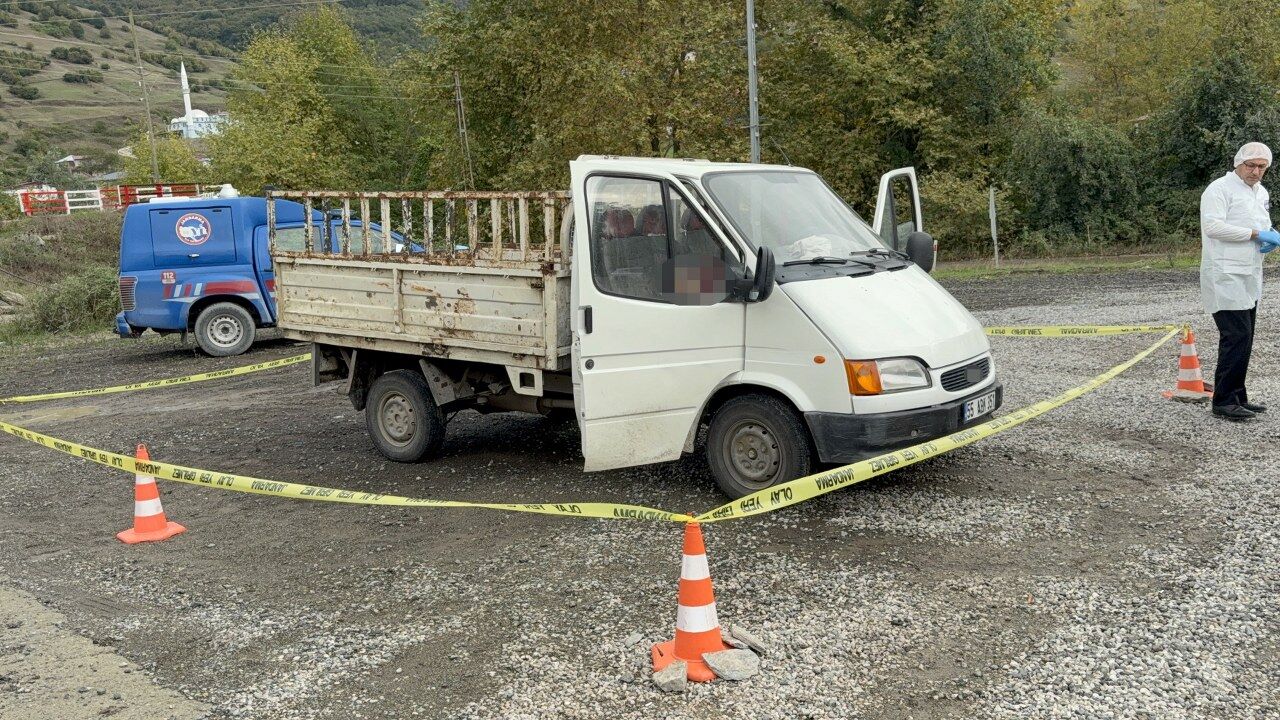 A W549112 04 1280X720