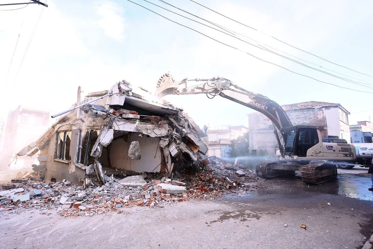 562157119 18086573983933896 3078127965511962860 N