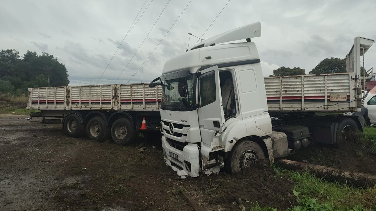 A A 20251009 39359404 39359402 S A M S U N D A T I R K A Y G A N L A S A N Y O L D A K O N T R O L D E N C I K T I