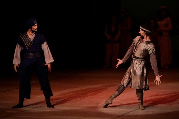 A A 20251010 39373142 39373140 S A M S U N D E V L E T O P E R A V E B A L E S I P I R I R E I S B A L E S I N I S A H N E L E Y E C E K 600X400