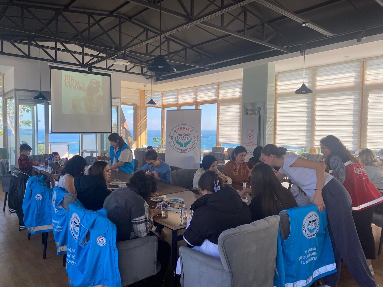 A A 20251012 39393472 39393467 S A M S U N D A K I Z C O C U K L A R I R O L M O D E L L E R L E B U L U S T U