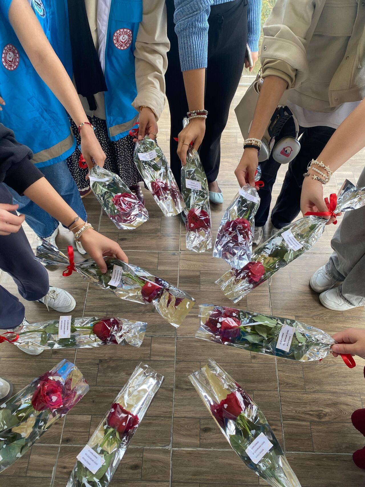 A A 20251012 39393472 39393471 S A M S U N D A K I Z C O C U K L A R I R O L M O D E L L E R L E B U L U S T U