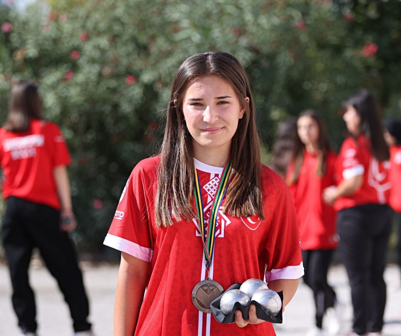 A A 20251018 39446586 39446582 B O C C E D E D U N Y A U C U N C U S U Y A G M U R S A M P I Y O N L U K H E D E F L I Y O R 1433X1200