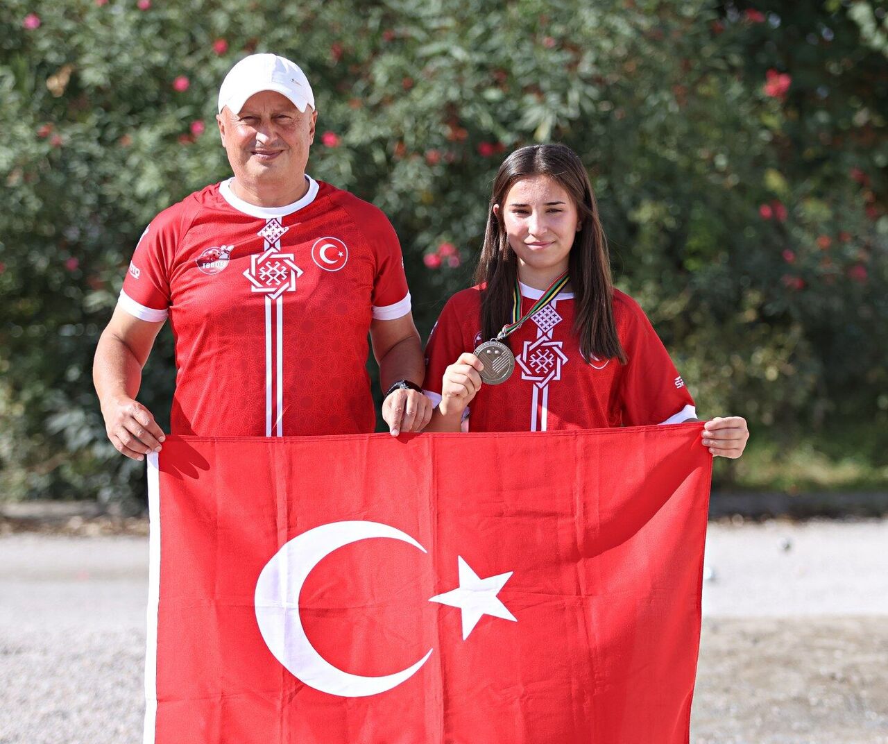 A A 20251018 39446586 39446583 B O C C E D E D U N Y A U C U N C U S U Y A G M U R S A M P I Y O N L U K H E D E F L I Y O R 1433X1200