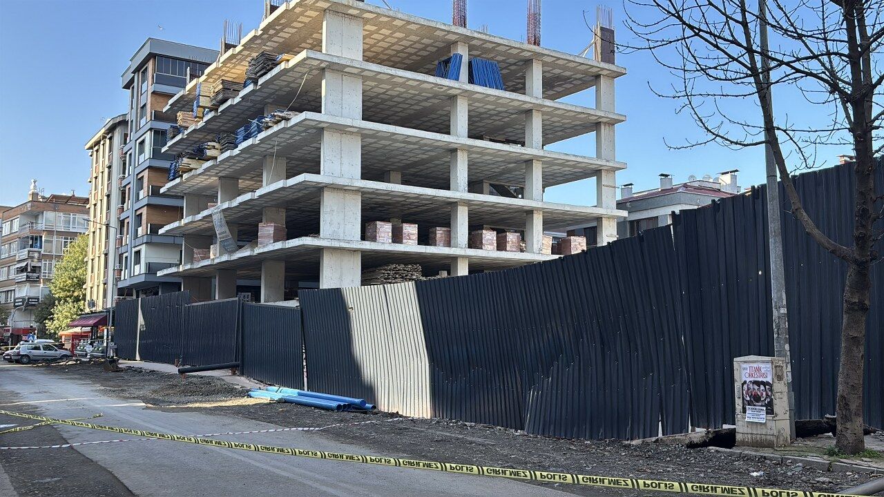 A A 20251021 39478703 39478701 S A M S U N D A I S T I N A T D U V A R I N I N C O K M E T E H L I K E S I N E D E N I Y L E C A D D E T R A F I G E K A P A T I L D I 1280X720