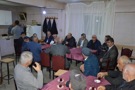 Samsun'da MHP'den mahalle sohbetleri: "Çalmadık kapı kalmayacak"