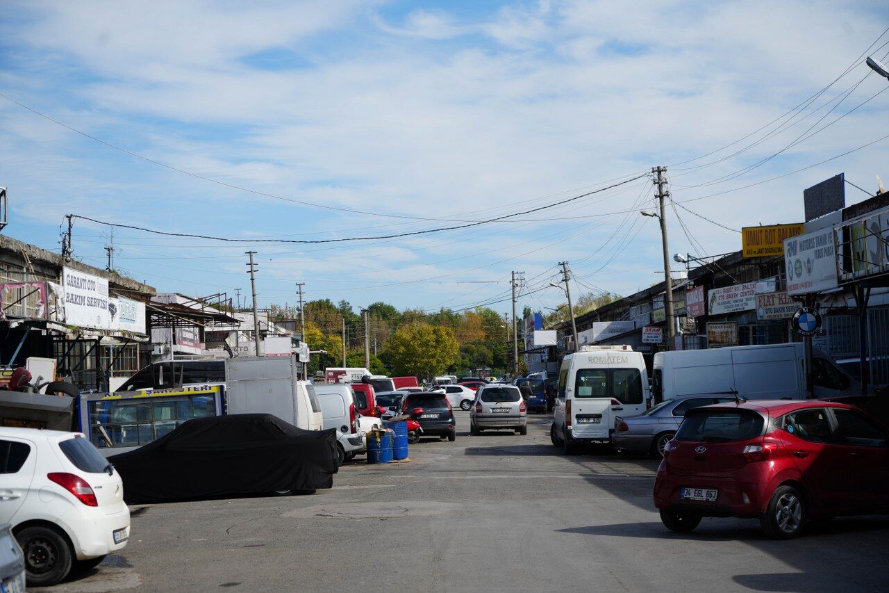 A W558645 04 1280X853