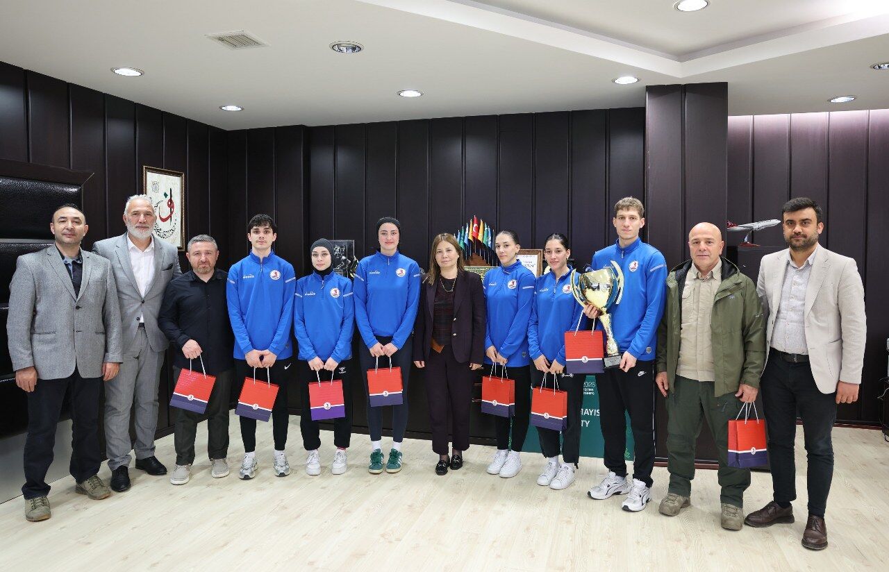 A W564263 05 1280X824