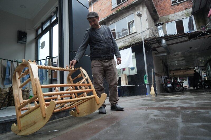 Samsun'da zamana meydan okuyan beşik!