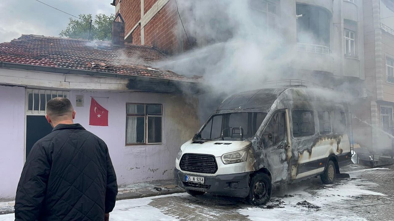 Samsun'da korku dolu anlar: Alevler ev, apartman ve dükkana sıçradı 