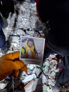 Gebze'de yıkılan binadan acı haberler geldi! 