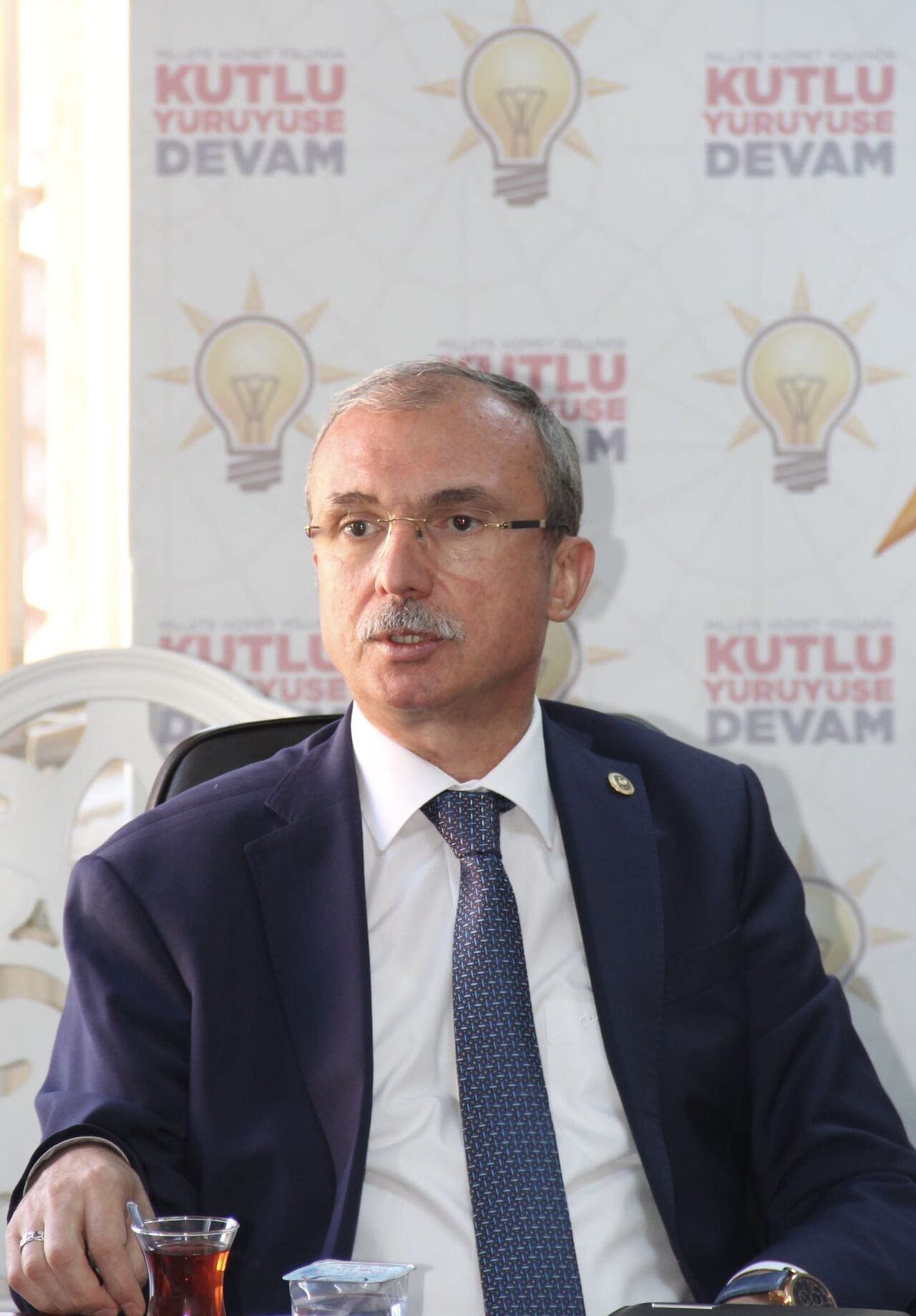 G2Ldu4B X U A A Q9U A