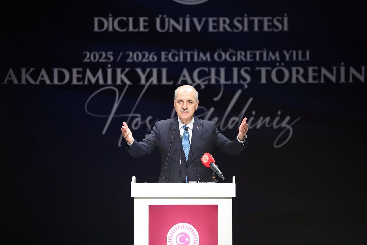 G3Ddgm F X Q A A5 M T K