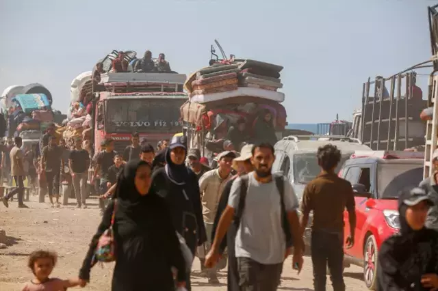 Gazze De Yeni Donem Israil In Cekildigi 19138333 5858 M