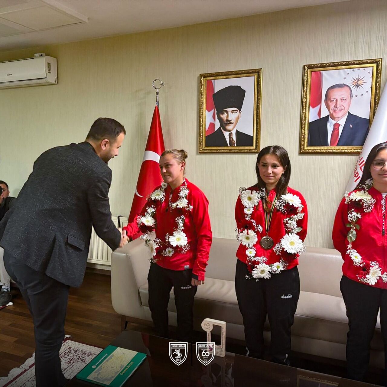 Whatsapp Image 2025 10 14 At 13.05.27 (1)