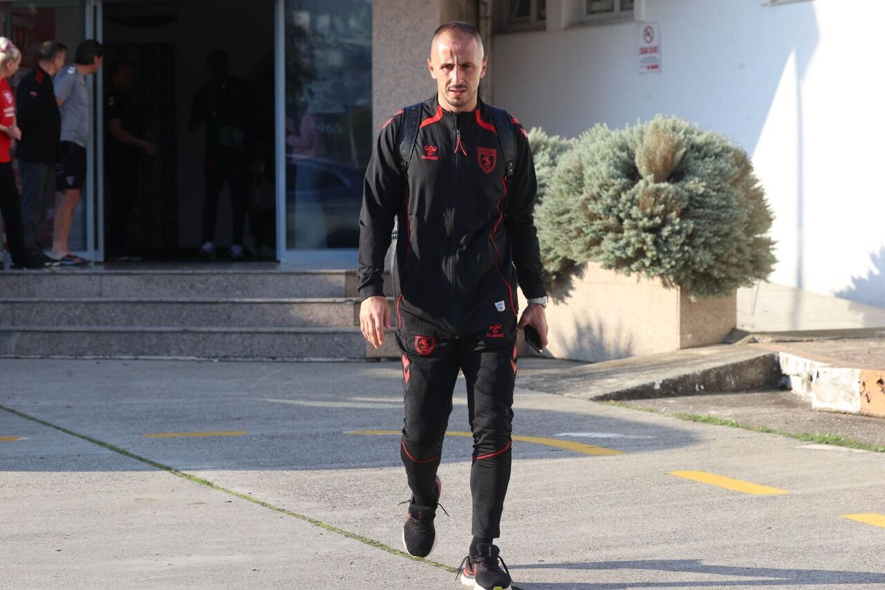 Whatsapp Image 2025 10 18 At 16.24.00 (1)