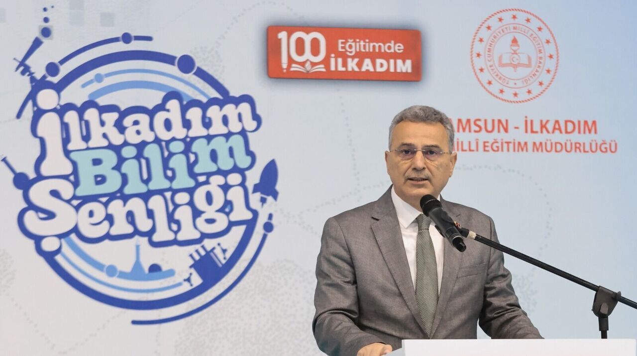 Başkan İhsan Kurnaz: "Eğitim ve bilimi destekliyoruz"