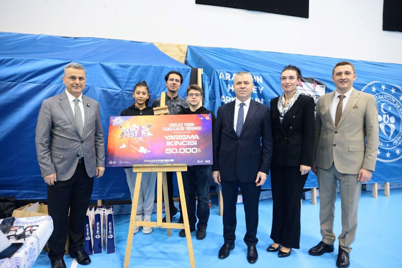 Başkan İhsan Kurnaz: "Eğitim ve bilimi destekliyoruz"