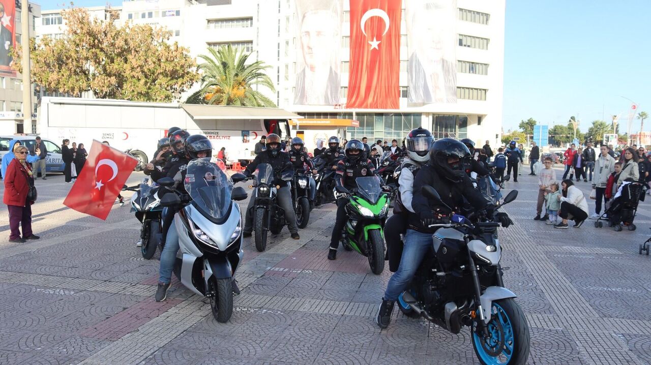 Samsun Ayyıldız Motosiklet Kulübü'nden Cumhuriyet konvoyu