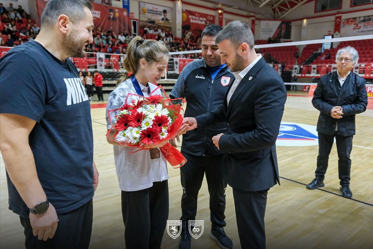 Samsunspor'dan başarıya altın! 