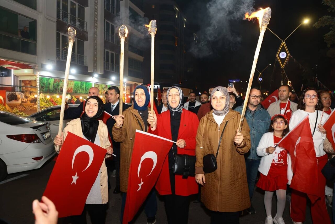 Samsun Derebahçe Mahallesi'nde Cumhuriyet coşkusu!