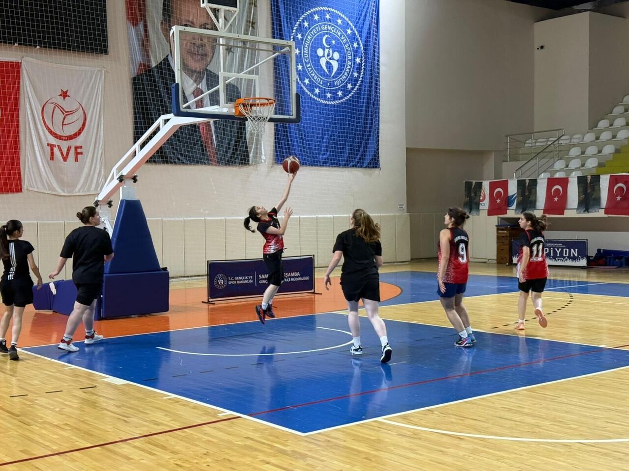 Samsun'da 3x3'te kıran kırana mücadele