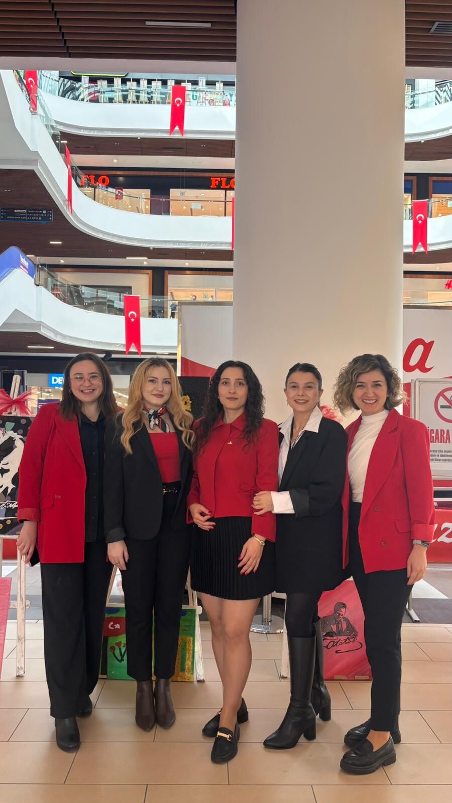 Samsun Zorlu Eğitim Kurumları'ndan şahane kutlama