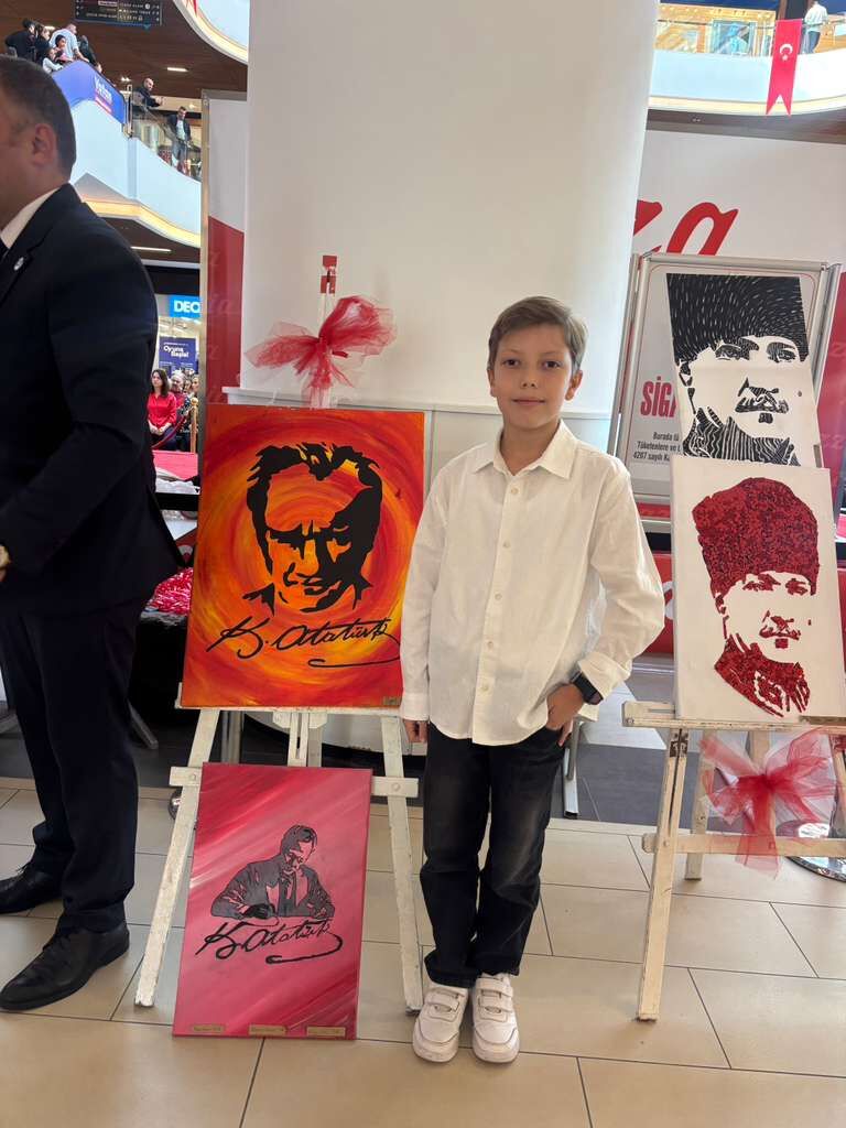 Samsun Zorlu Eğitim Kurumları'ndan şahane kutlama