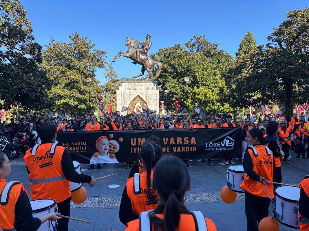 A A 20251102 39593444 39593443 S A M S U N D A L O S E V F A R K I N D A L I K Y U R U Y U S U D U Z E N L E D I 1067X800