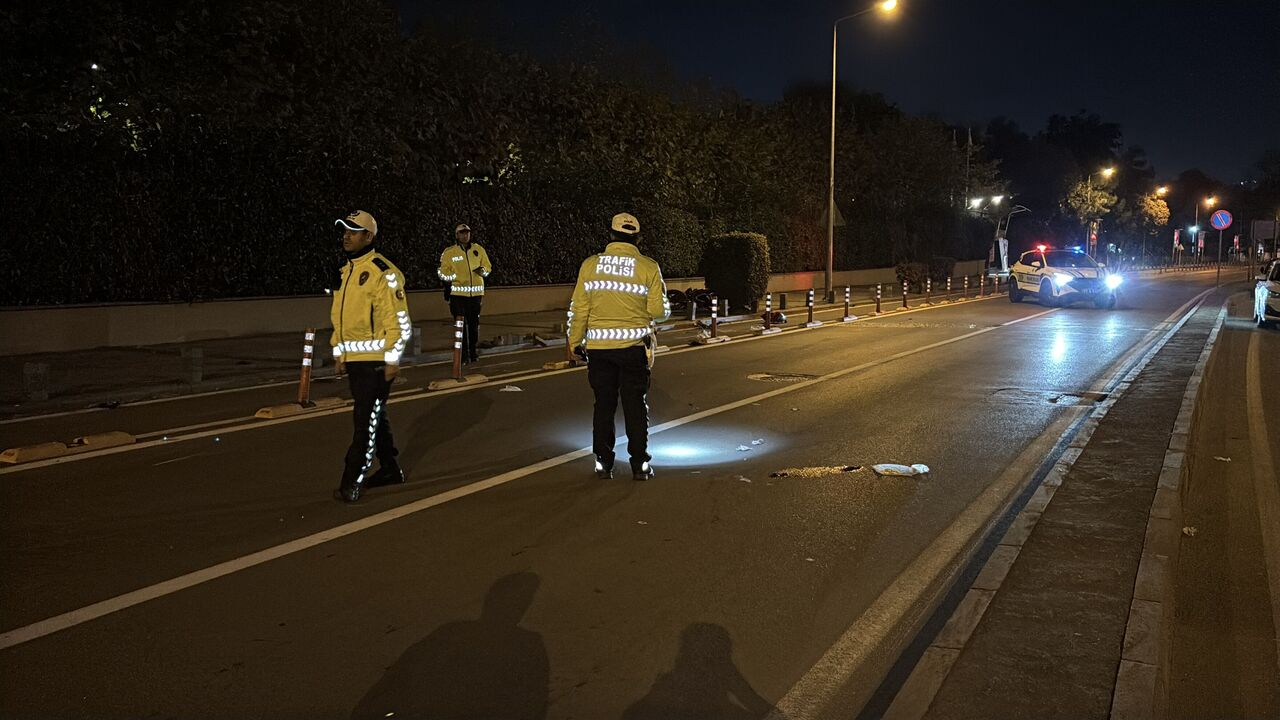 Samsun'da karşıya geçmek isterken motosiklet çarptı!